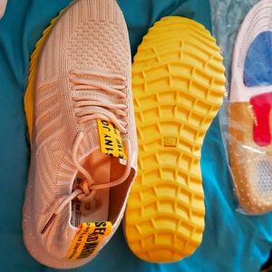 *BRAND NEW* Omega Walk Slip-ons